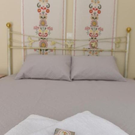 ארמופוליס Oisyra Boutique Suites מראה חיצוני תמונה