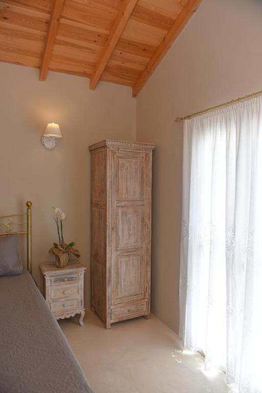 ארמופוליס Oisyra Boutique Suites מראה חיצוני תמונה