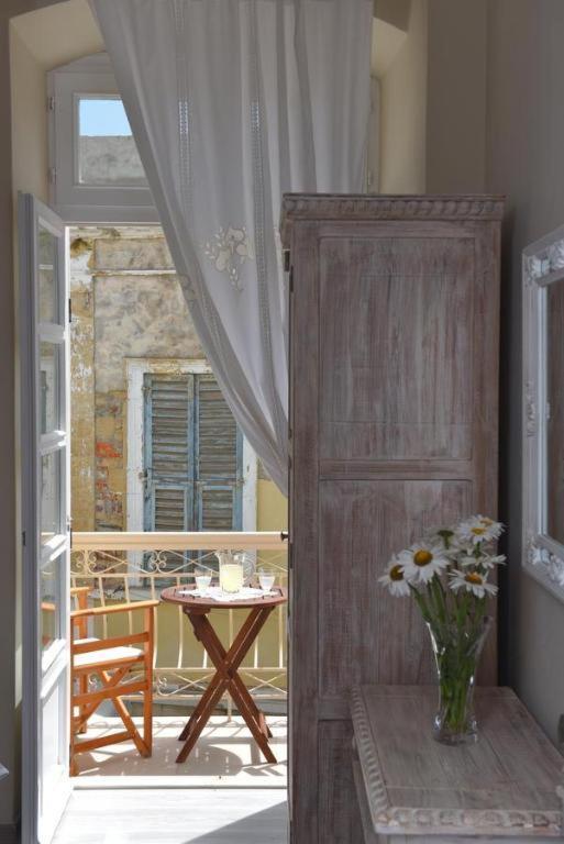 ארמופוליס Oisyra Boutique Suites מראה חיצוני תמונה